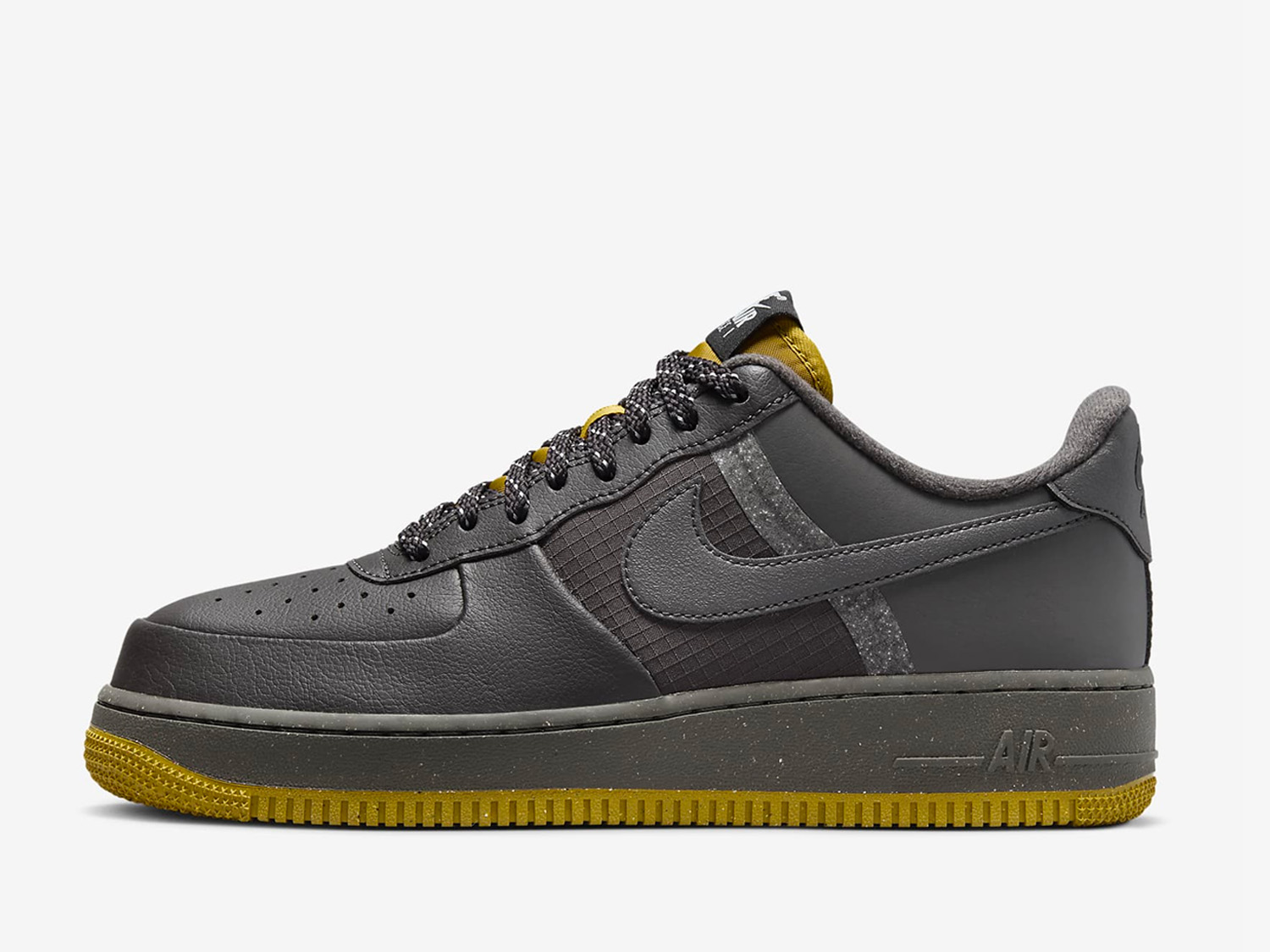 Nike Air Force 1 '07 LV8