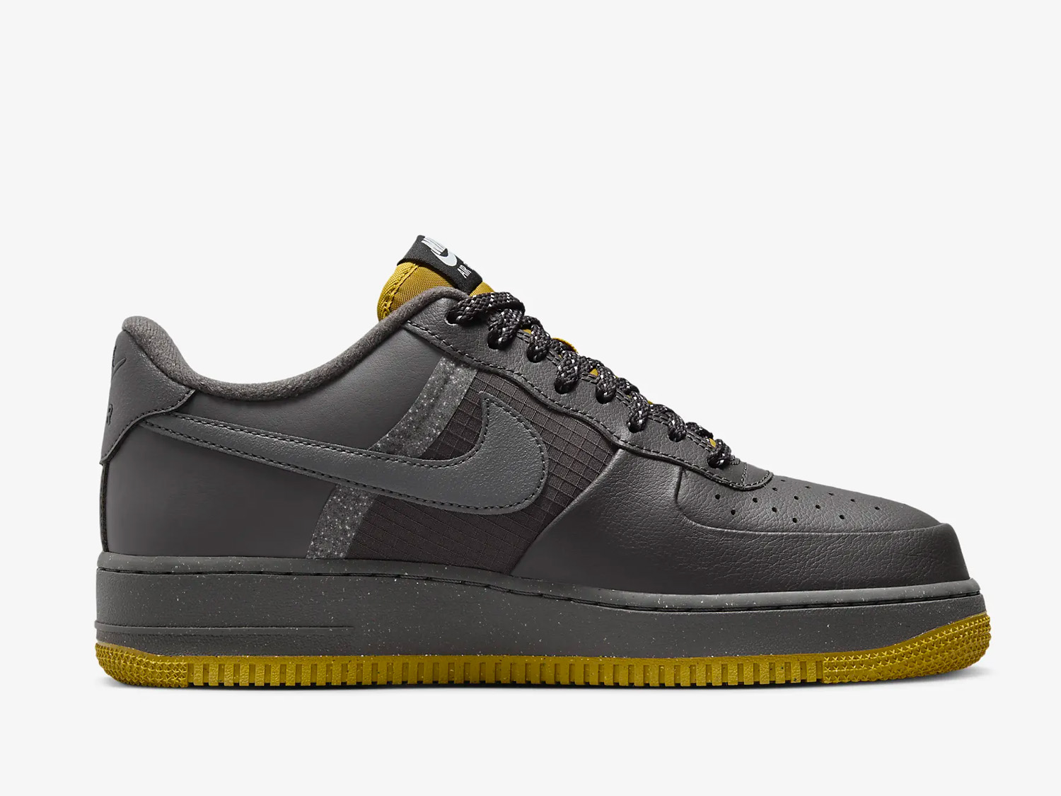 Nike Air Force 1 '07 LV8